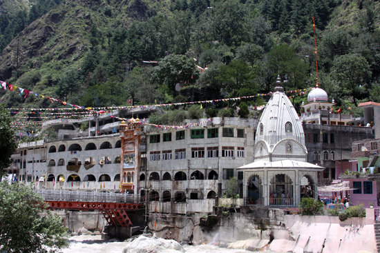 Temple in Manikaran