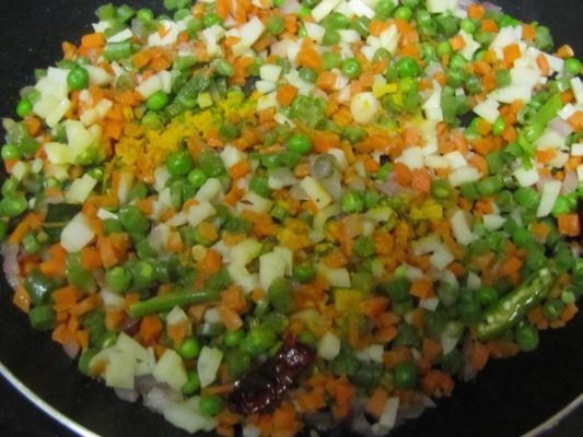 Vegetable upma